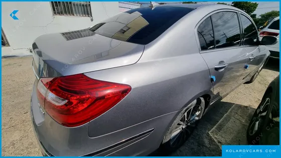 HYUNDAI GENESIS BH 330 LUXURY