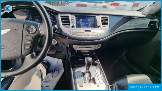 HYUNDAI GENESIS BH 330 LUXURY