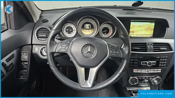 MERCEDES C-CLASS C200 CGI AVANTGARDE