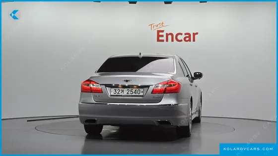 HYUNDAI GENESIS BH 330 LUXURY