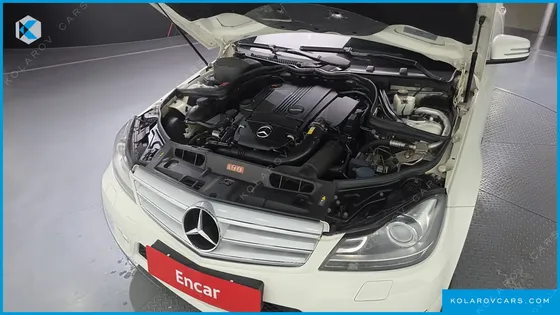 MERCEDES C-CLASS C200 CGI AVANTGARDE