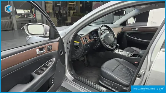 HYUNDAI GENESIS BH330 PREMIUM