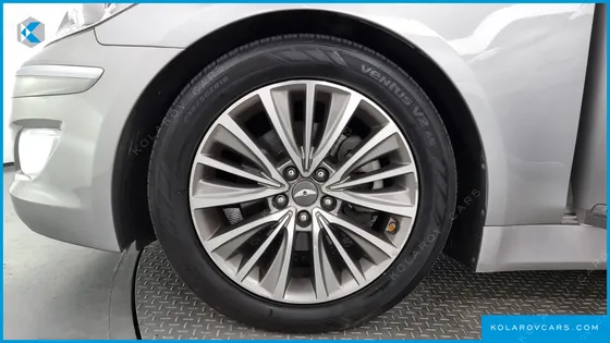 HYUNDAI GENESIS BH330 PREMIUM