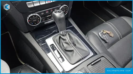 MERCEDES C-CLASS C200 CGI AVANTGARDE STYLE PACKAGE