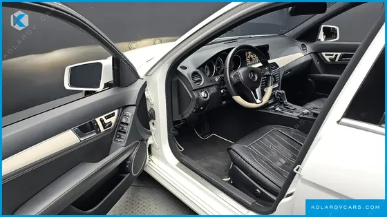 MERCEDES C-CLASS C200 CGI AVANTGARDE STYLE PACKAGE