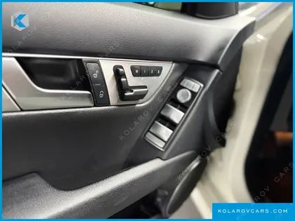 MERCEDES C-CLASS C200 CGI AVANTGARDE