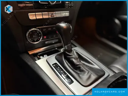 MERCEDES C-CLASS C200 CGI AVANTGARDE