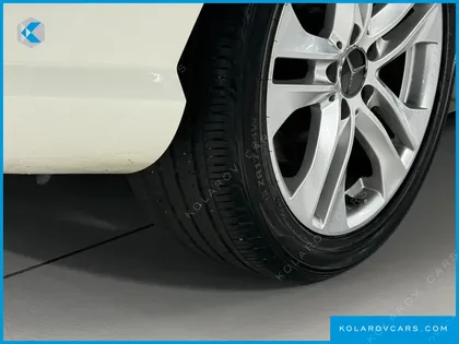 MERCEDES C-CLASS C200 CGI AVANTGARDE