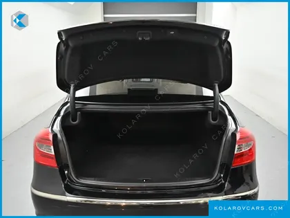 HYUNDAI GENESIS PRADA GP500
