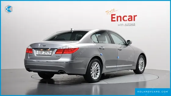 HYUNDAI GENESIS BH 330 LUXURY