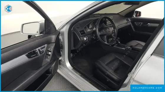MERCEDES C-CLASS C200 CGI AVANTGARDE