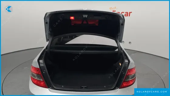 MERCEDES C-CLASS C200 CGI AVANTGARDE