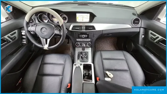 MERCEDES C-CLASS C200 CGI AVANTGARDE