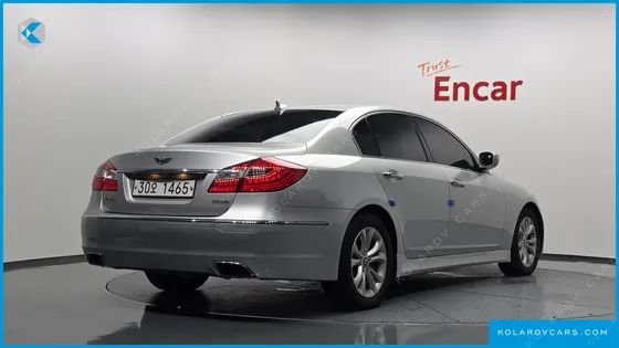 HYUNDAI GENESIS BH330 MODERN