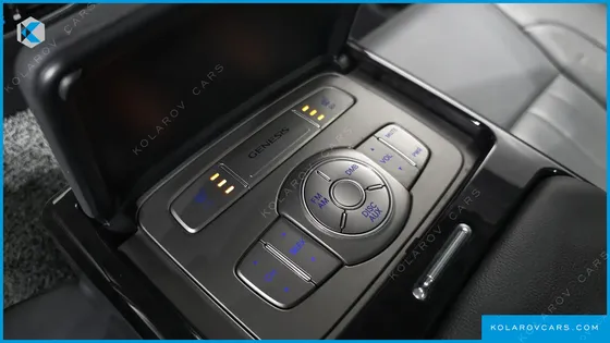 HYUNDAI GENESIS BH330 MODERN