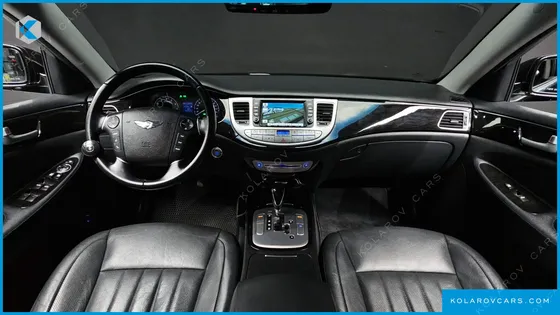 HYUNDAI GENESIS BH330 MODERN