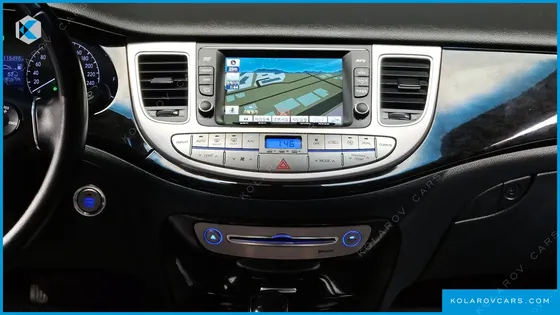 HYUNDAI GENESIS BH330 MODERN