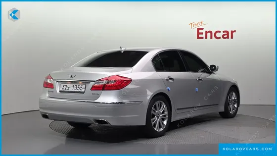 HYUNDAI GENESIS BH 330 LUXURY