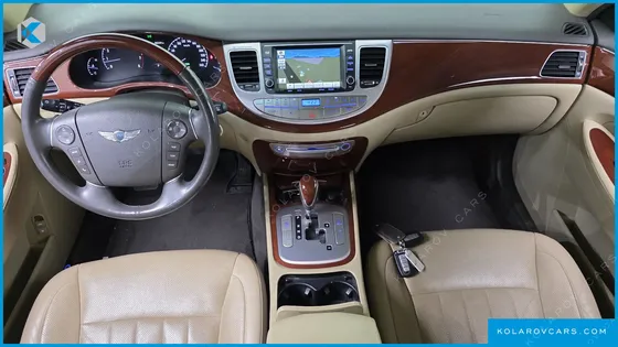 HYUNDAI GENESIS BH 330 LUXURY