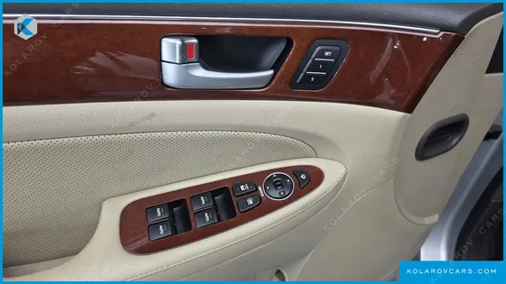 HYUNDAI GENESIS BH 330 LUXURY
