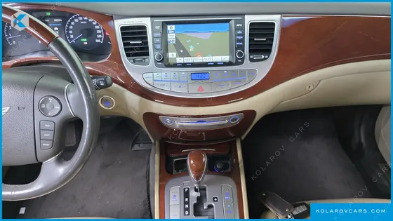 HYUNDAI GENESIS BH 330 LUXURY