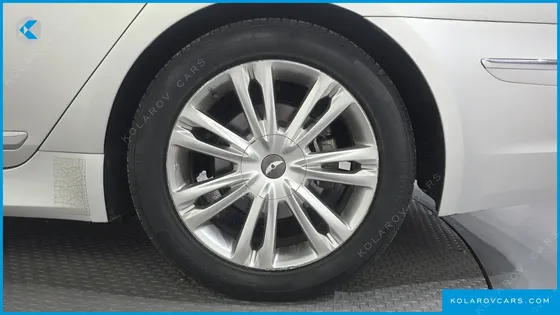 HYUNDAI GENESIS BH 330 LUXURY