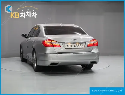 HYUNDAI GENESIS BH330 PREMIUM