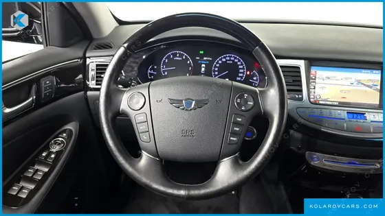 HYUNDAI GENESIS BH 330 LUXURY