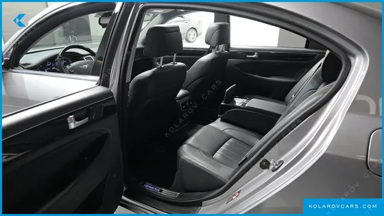 HYUNDAI GENESIS BH330 PREMIUM