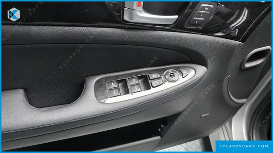 HYUNDAI GENESIS BH330 PREMIUM