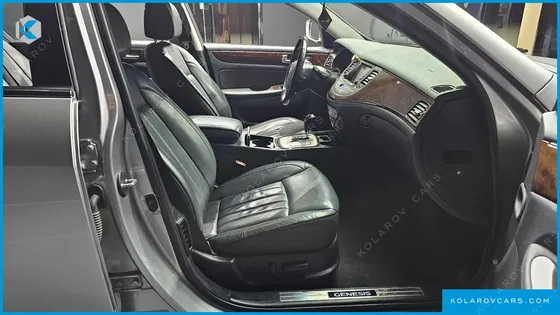 HYUNDAI GENESIS BH 330 LUXURY