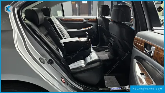 HYUNDAI GENESIS BH 330 LUXURY