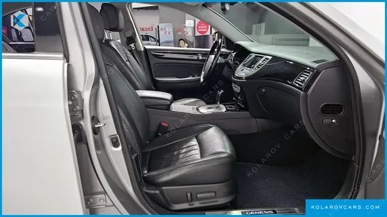 HYUNDAI GENESIS BH 330 LUXURY