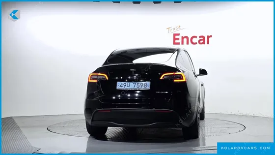 TESLA MODEL Y LONG RANGE AWD