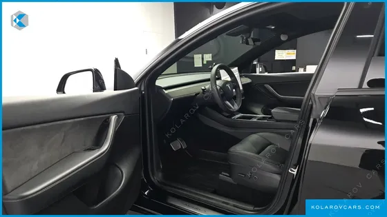 TESLA MODEL Y LONG RANGE AWD