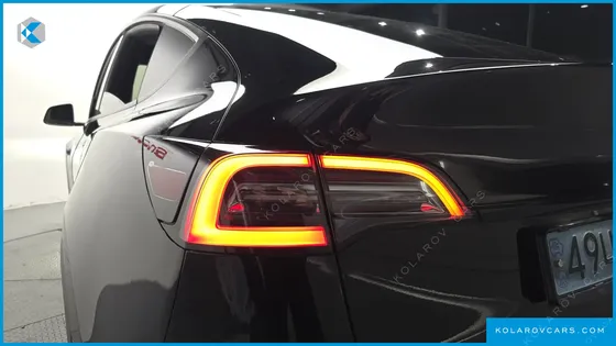 TESLA MODEL Y LONG RANGE AWD