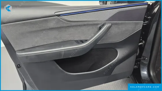 TESLA MODEL Y LONG RANGE AWD