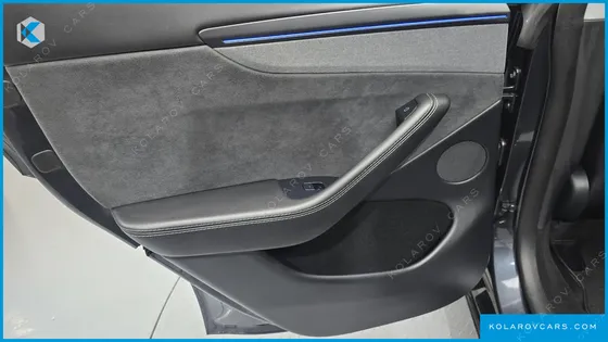 TESLA MODEL Y LONG RANGE AWD