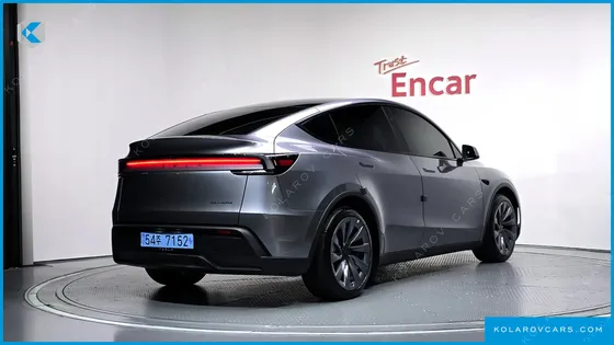 TESLA MODEL Y PREMIUM LONG RANGE AWD