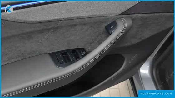 TESLA MODEL Y PREMIUM LONG RANGE AWD