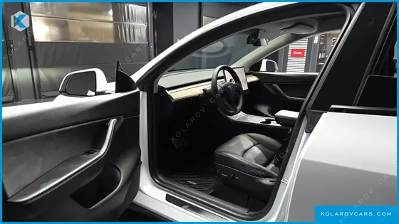 TESLA MODEL Y LONG RANGE AWD