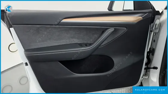 TESLA MODEL Y RWD