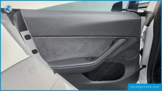 TESLA MODEL Y RWD