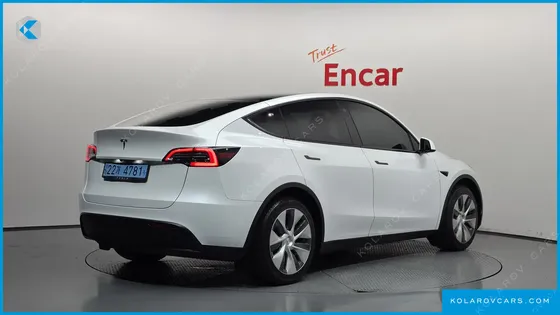 TESLA MODEL Y RWD
