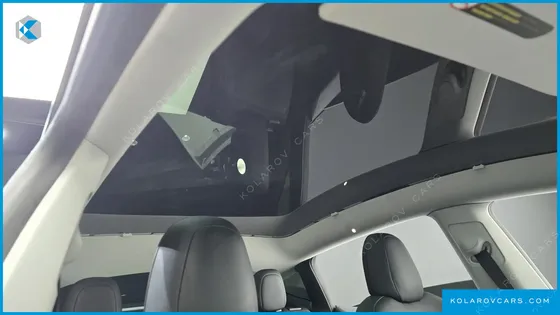 TESLA MODEL Y STANDARD RANGE RWD