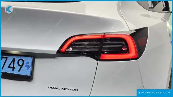 TESLA MODEL Y LONG RANGE AWD