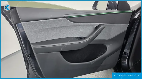 TESLA MODEL Y RWD