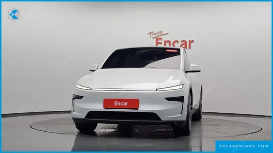 TESLA MODEL Y PREMIUM LONG RANGE AWD