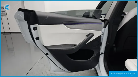 TESLA MODEL Y PREMIUM LONG RANGE AWD