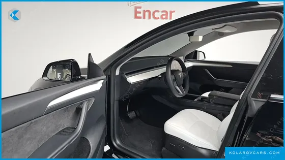 TESLA MODEL Y RWD